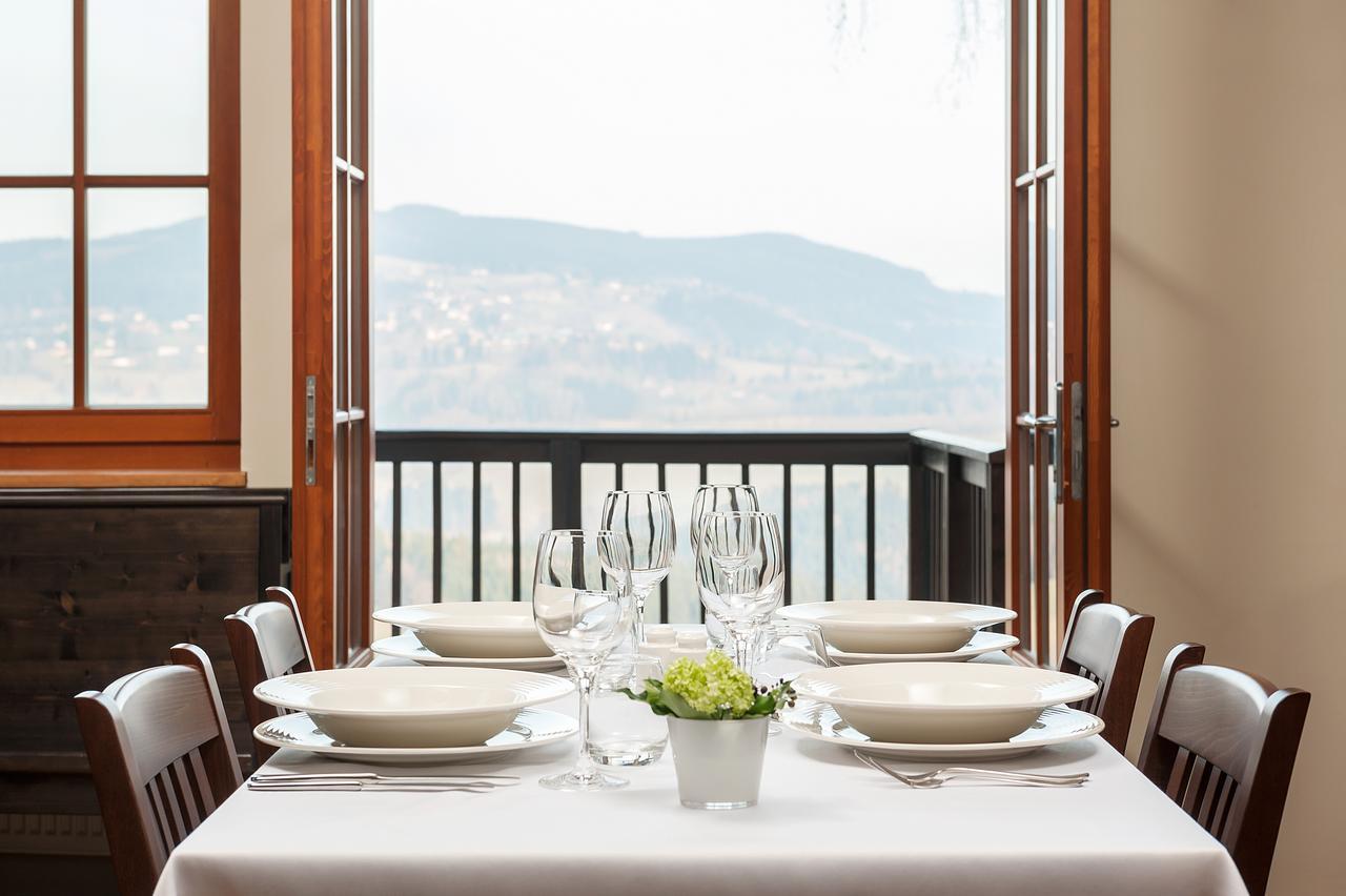 Aneta Hotel & Restaurant Vítkovice Eksteriør bilde
